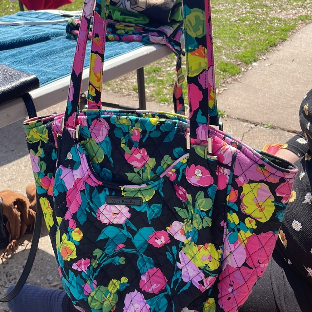 VERA BRADLEY PURSE